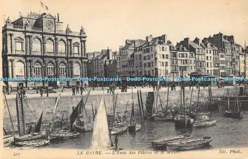 R368256 Le Havre L Anse des Pilotes et le Musee Imp Phot Neurdein et Cie ND Phot