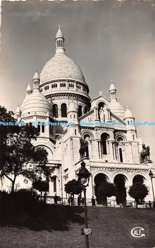 R367202 Paris Le Sacre Coeur de Montmartre G A L F