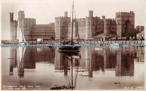 R370975 Caernarvon Castle South Front from River Saint H M Office of Works 1935