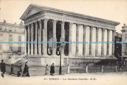 R369407 15 Nimes La Maison Carree A R