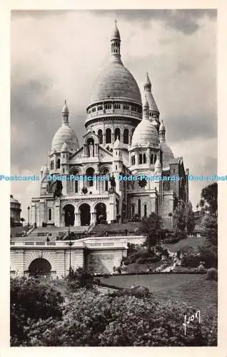 R368024 Paris En Flanant Basilique du Sacre Coeur de Montmartre Editions d Art Y