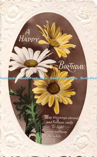 R368153 A Happy Birthday Yellow and White Flowers in Vase This is a Real Hand Co