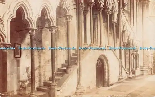 R370094 9253 Beverley Minster Treppe C N Photochrom