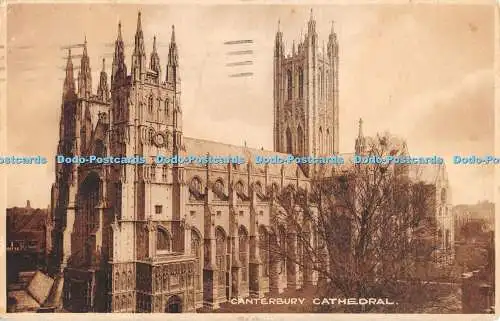 R370172 Canterbury Cathedral Noakes