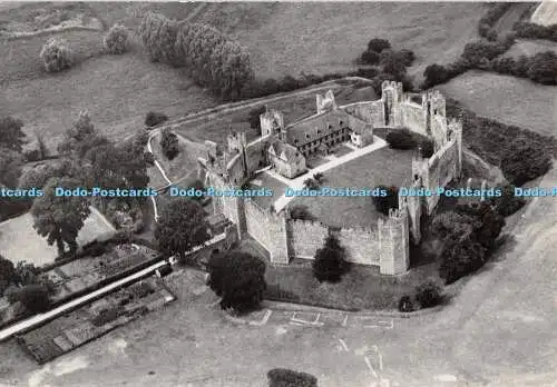 D098812 Suffolk. Framlingham Castle. Luftaufnahme. Arbeitsministerium. Krone