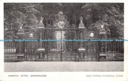 R372024 Sandringham Norwich Gates Ralph Postkarte