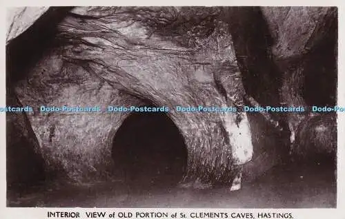 R372416 Hastings Innenansicht des alten Teils der St Clements Caves W und K RP