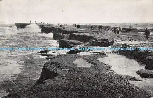 R382151 Felsen in der Nähe des Meeres Die Photochrom Exclusive Grano Serie