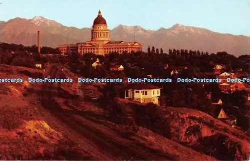 R379762 Utah Salt Lake City Utah State Capitol and Wasatch Mountains Desert Book