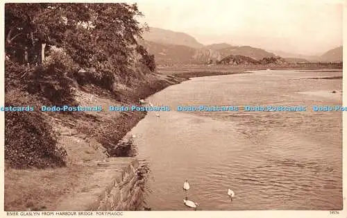 R382056 Portmadoc River Glaslyn von der Harbour Bridge Postkarte