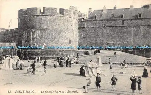 R386869 Saint Malo 13 La Grande Plage et l Eventail LL Carte Postale