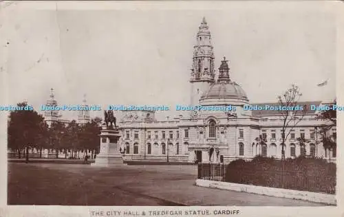 R385267 The City Hall and Tredegar Statue Cardiff The Grosvenor Series W H S 1