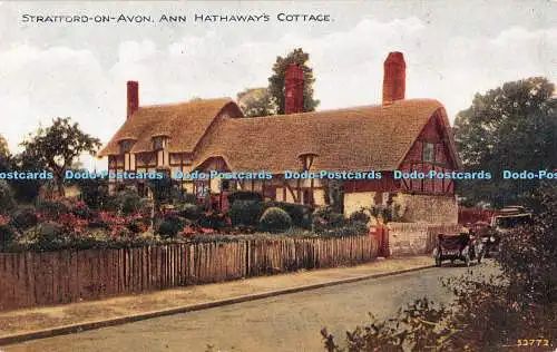 R387246 Stratford on Avon Ann Hathaway Cottage Photochrom Celesque Serie