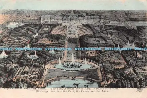 R387762 Versailles Vogelperspektive über den Park das Schloss und die Stadt ND Foto N