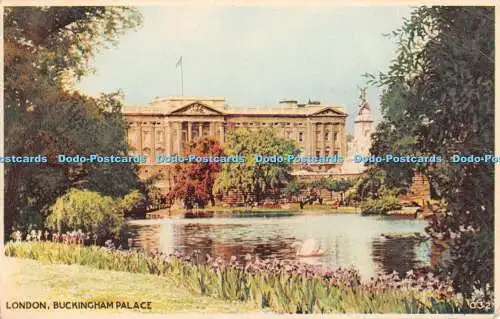 R391175 London Buckingham Palace 032 Colorgravure Dixon 1951