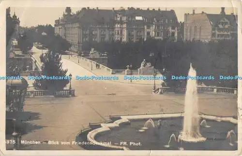 R393633 375 München Blick vom Friedensdenkmal FR Phot