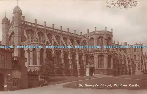 R391619 Windsor Castle St George Chapel C Barker 1920