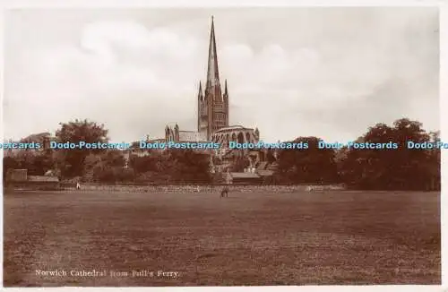 R393800 Norwich Cathedral von Pulls Ferry RP