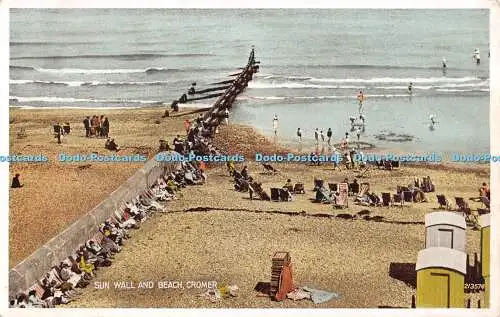 R393804 Sun Wall and Beach Cromer 213574 C Sonntag