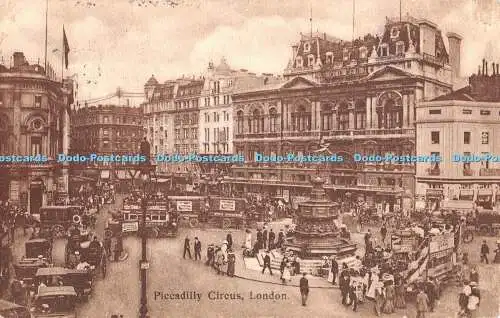 R392286 London Piccadilly Circus Selfridge 1914