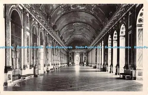 R398698 Versailles The Palace Mirror Gallery Editions d Art Lys RP 1958