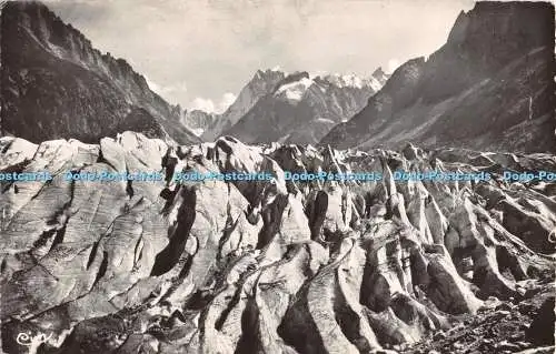 R399525 Chamonix The Savoie La Mer de Glace Les Aretes de la Mer de glace Coll B