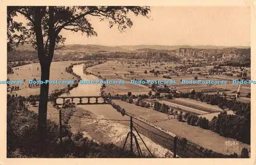 R401598 Domme Dordogne Panorama des rochers de la Barre Argra Les Arts Graphique