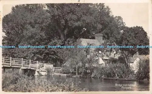 R399964 Bridge and Cottage Flatford H A Randall