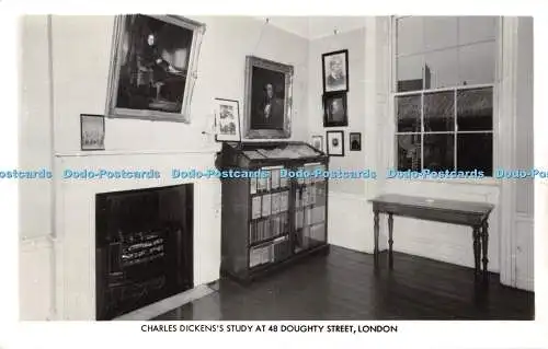 R397928 Charles Dickenss Studie in der 48 Doughty Street London fotografische Postkarte