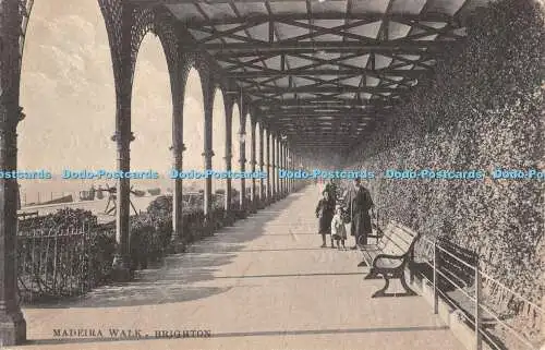 R400310 Madeira Walk Brighton 1923