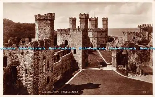 R402538 Caernavon Castle Valentine RP Postkarte