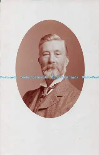 R406946 Herr Watson Schulmeister Mann Bart alte Fotografie Postkarte