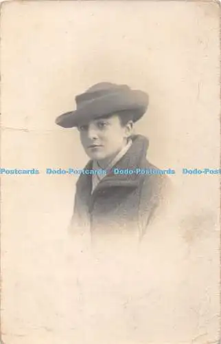 R406952 Mann Hut alte Fotografie Postkarte Die idealen Studios