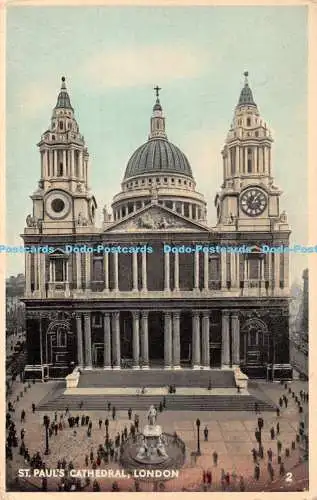 R404809 St Pauls Cathedral London 2 1943