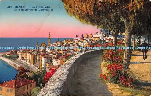 R404828 426 Menton La Vieille Ville et le Boulevard de Garavan RM Rostan and Mun