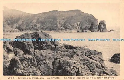 R405289 Environs de Cherbourg La Hague Le Nez de Jobourg vu de la sortie des gro