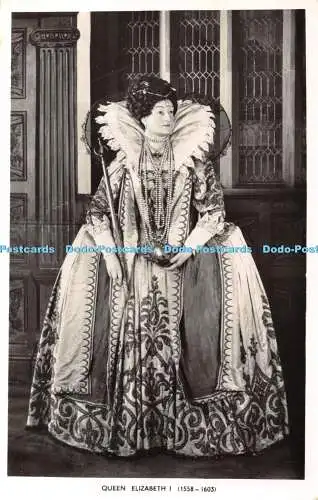 R406549 Queen Elizabeth I 1558 1603 Portrait Model in Madame Tussauds Exhibition