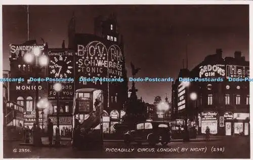 R409238 London Piccadilly Circus By Night Valentine RP