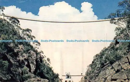 R413404 Die riesige Wand des Tumut Pond Reservoir Nucolorvue Productions Pty