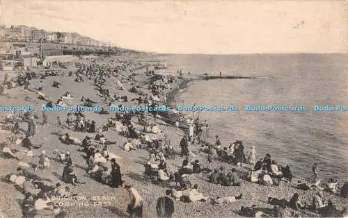 R411645 Brighton Beach Blick nach Osten