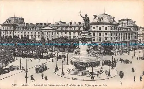 R411783 833 Paris Caserne du Chateau dEau et Statue de la Republique LL Levy Fil