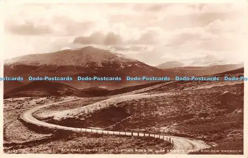 R419620 Schiehallion von der Winding Road in Glen Erichty bei Kinloch Rannoch