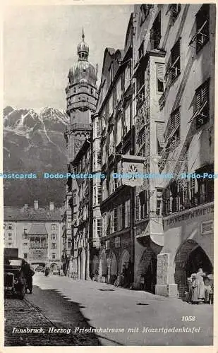 R419996 Innsbruck Herzog Friedrichstraße mit Mozartgedenktafel Chizzali K T V