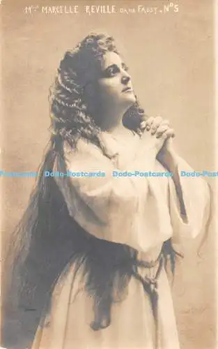 R421073 Melle Marcelle Reville dans Faust No 5 Opernsängerin