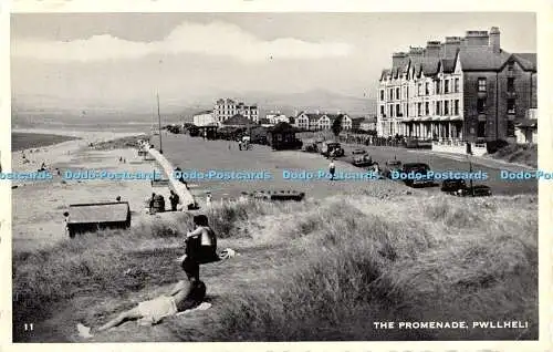 R427346 Postkarte Pwllheli Die Promenade