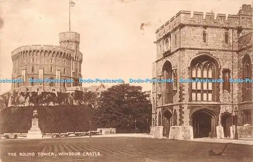 R423966 Windsor Castle The Round Tower