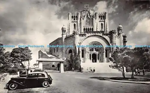 R423978 Unbekannter Kirchenwagen Postkarte 1958