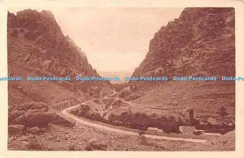 R421977 1 El Kantara La Porte du Desert ou Porte dOr Cote Nord Coll R Prouho