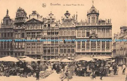 R425972 Bruxelles La Grand Place N O Ern Nels Thill Serie 1 No 37