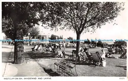 R422492 Westcliff on Sea Bandstand and Lawns V1871 Photochrom 1955